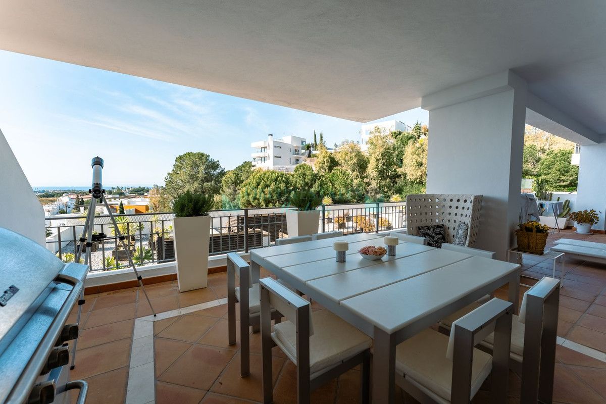 Apartment for rent in La Quinta, Benahavis