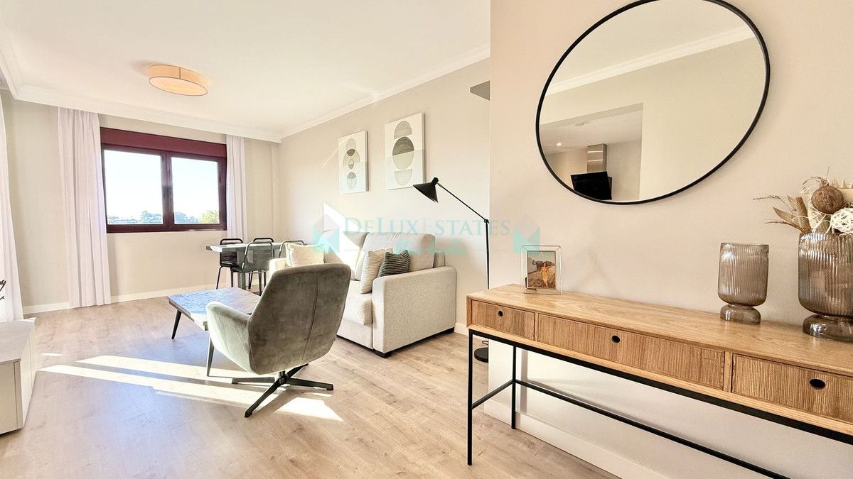 Apartment for sale in Benahavis