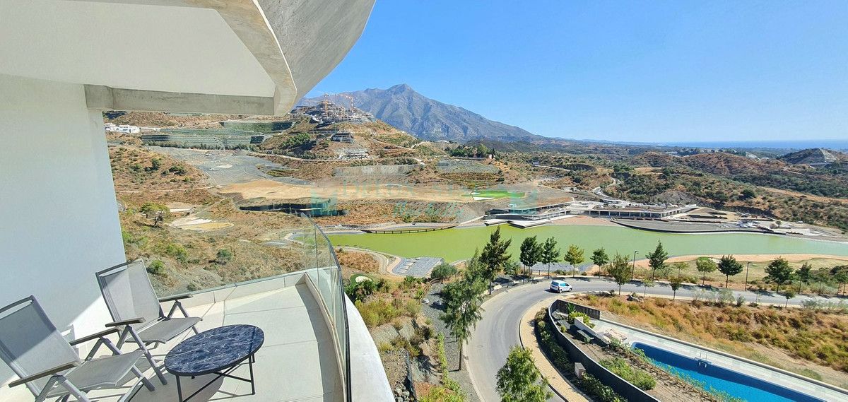 Apartment for sale in La Quinta, Benahavis