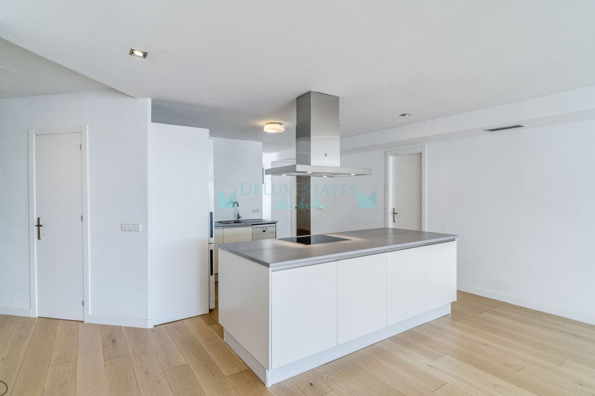 Apartment for rent in Marbella - Puerto Banus