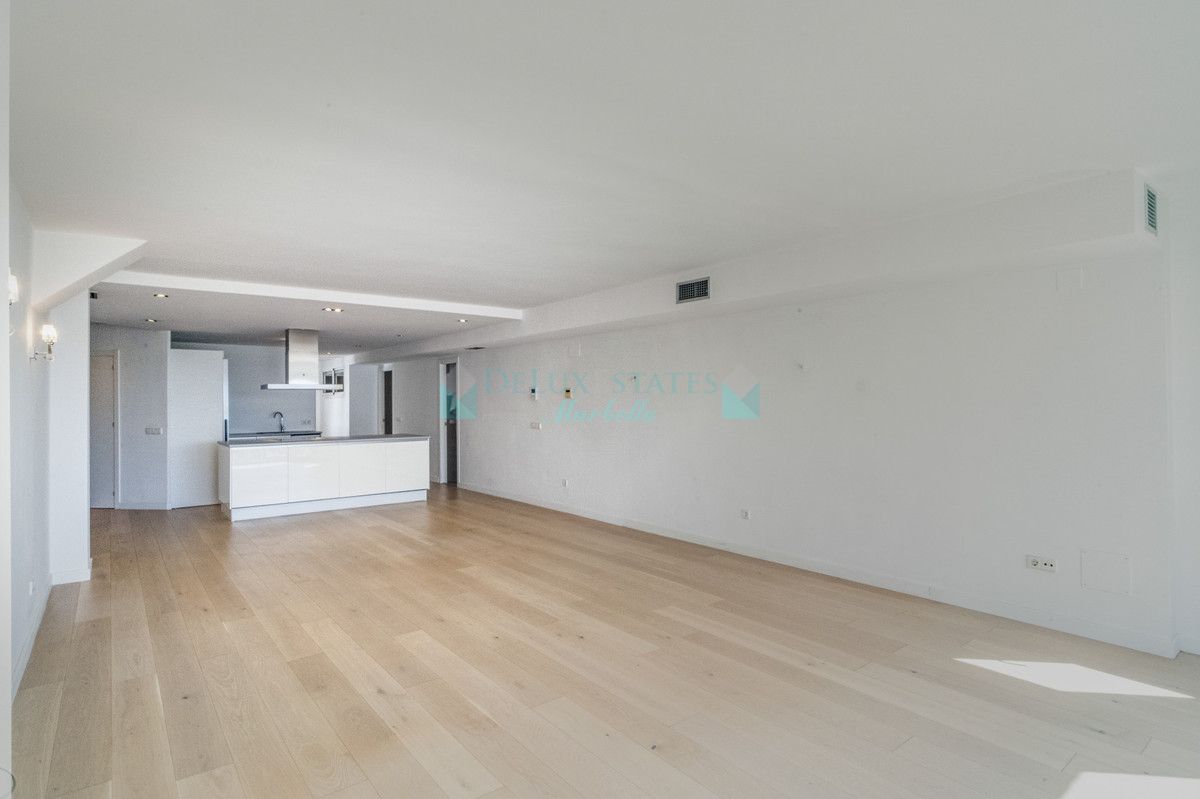 Apartment for rent in Marbella - Puerto Banus