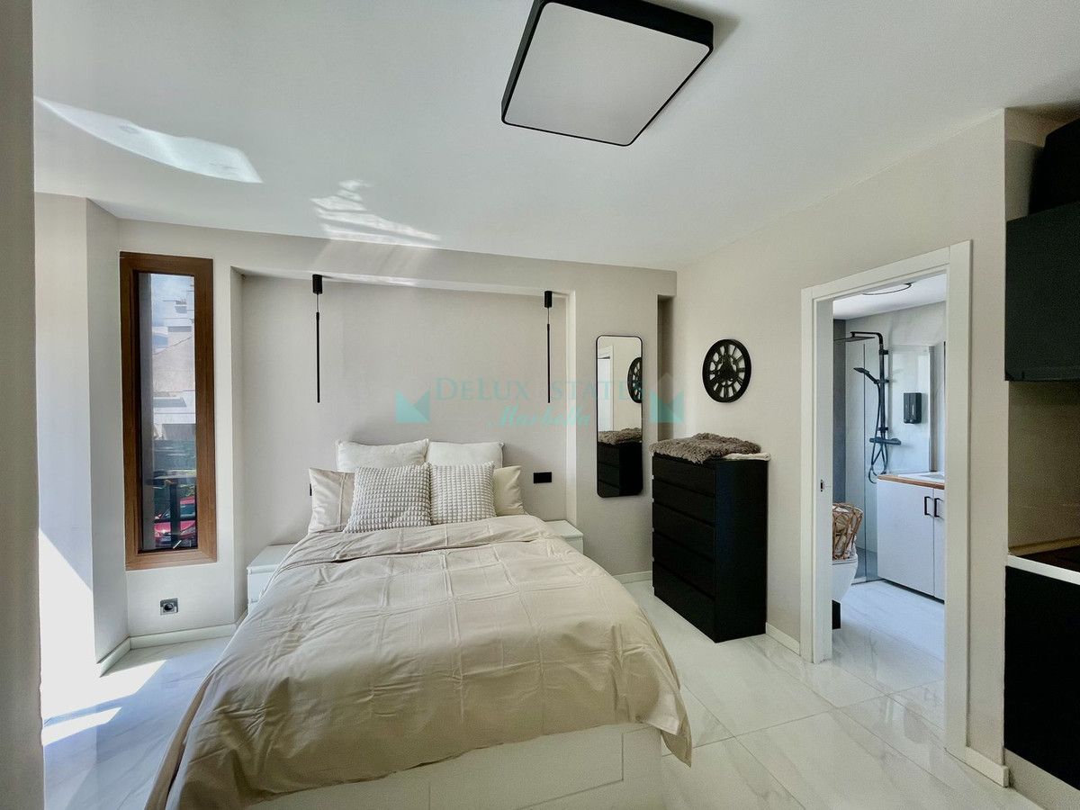 Studio for sale in Nueva Andalucia