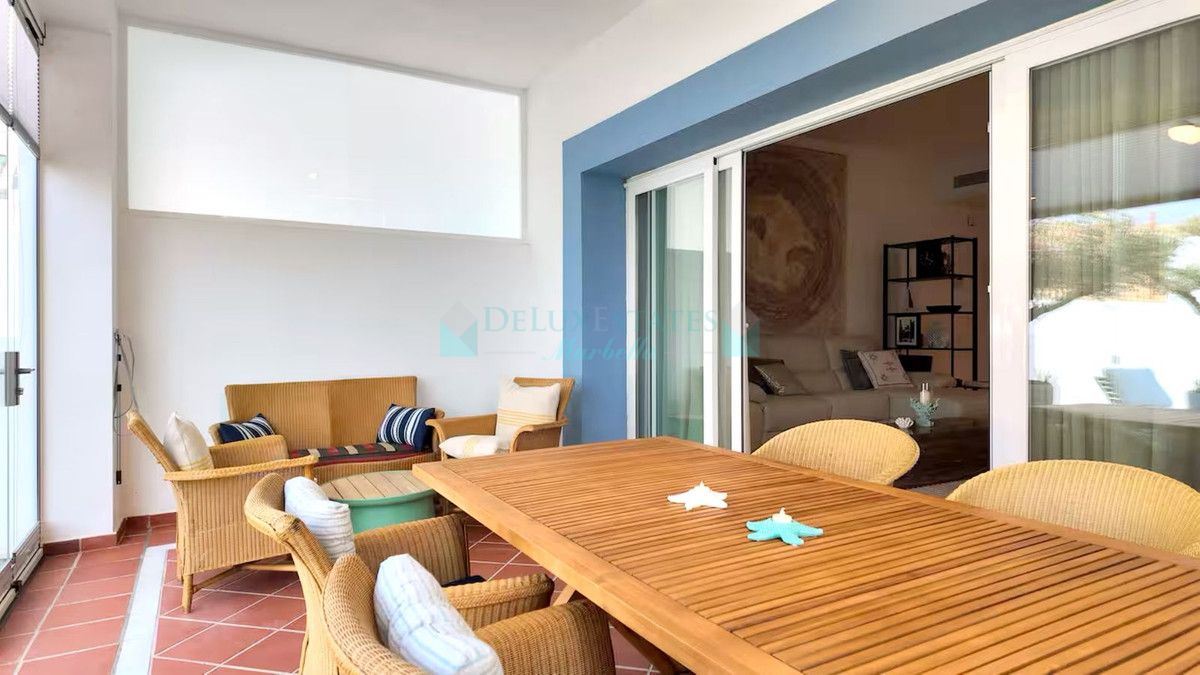 Ground Floor Apartment for rent in El Paraiso, Estepona