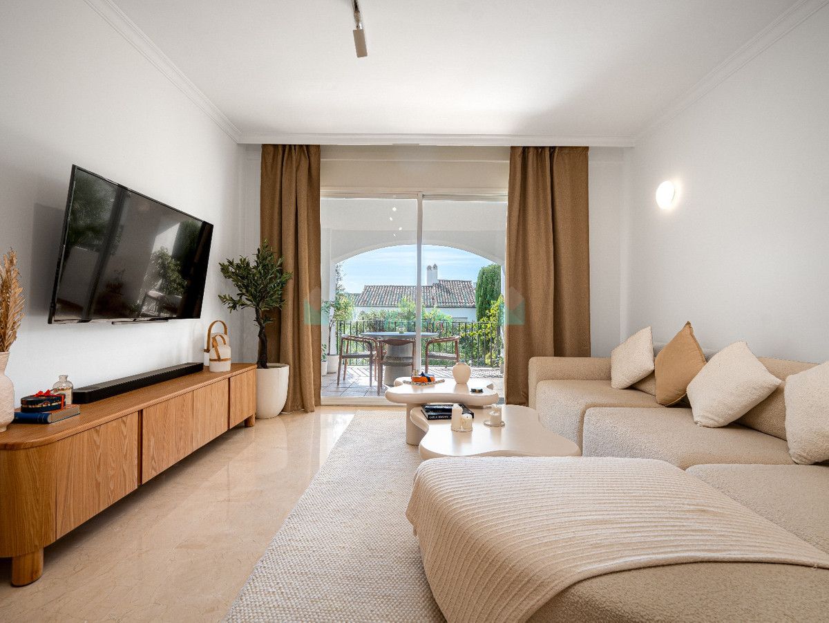 Apartment for sale in La Quinta, Benahavis