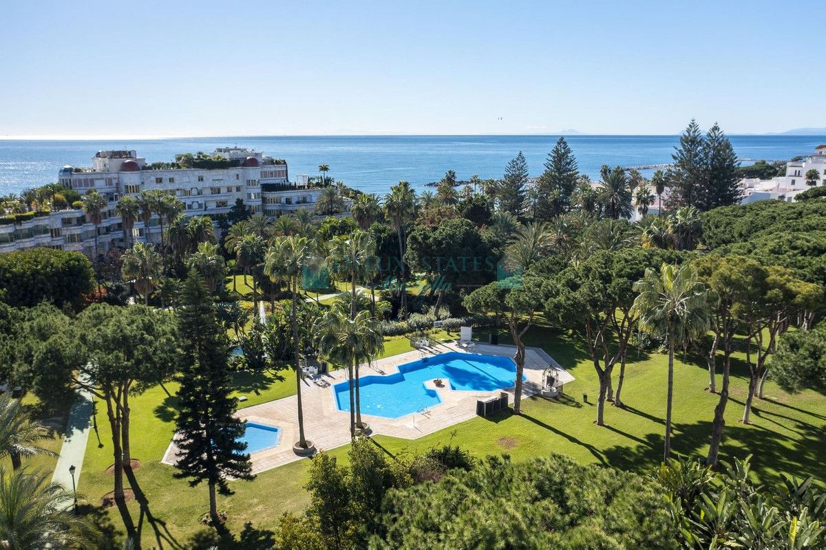 Ground Floor Apartment for sale in Marbella - Puerto Banus