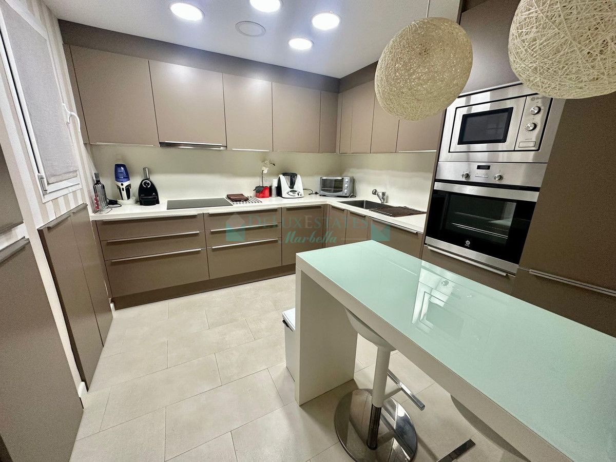 Ground Floor Apartment for sale in Marbella - Puerto Banus