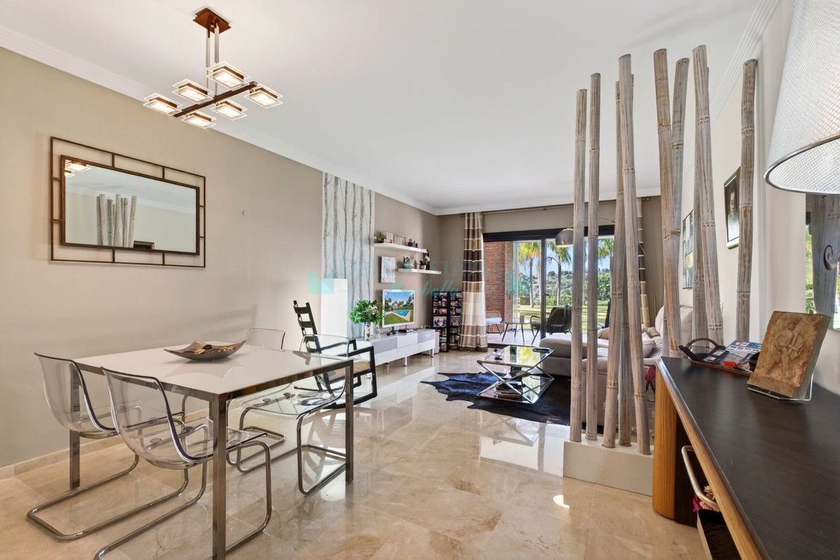 Ground Floor Apartment for sale in Estepona