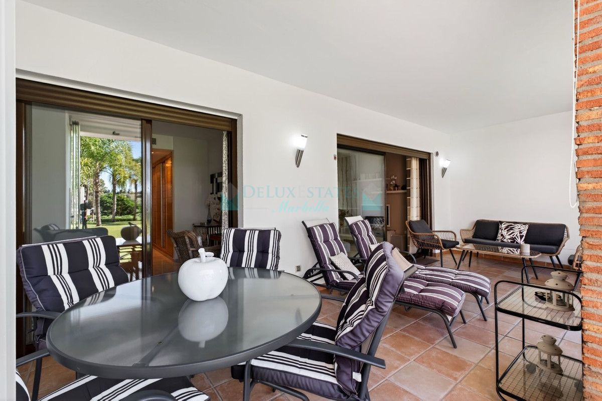 Ground Floor Apartment for sale in Estepona