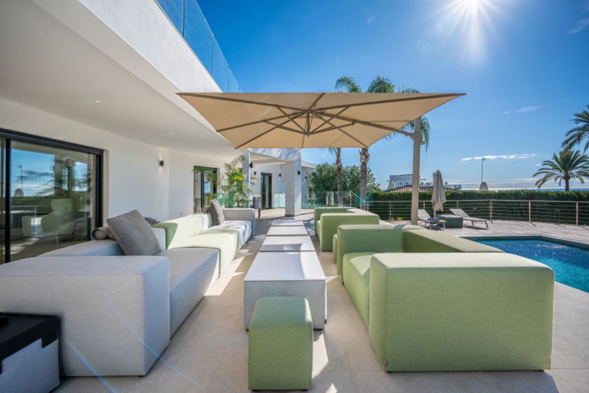 Villa for sale in Nagüeles, Marbella Golden Mile