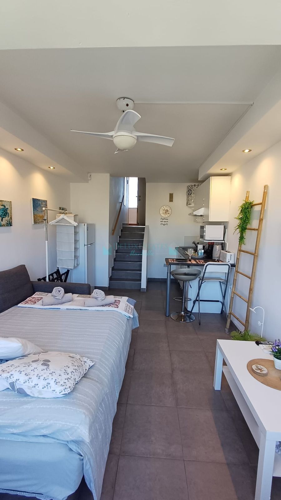 Studio for sale in Estepona