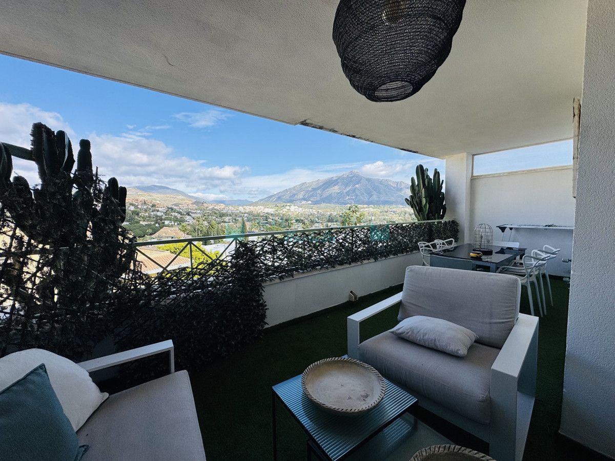 Apartment for rent in Nueva Andalucia