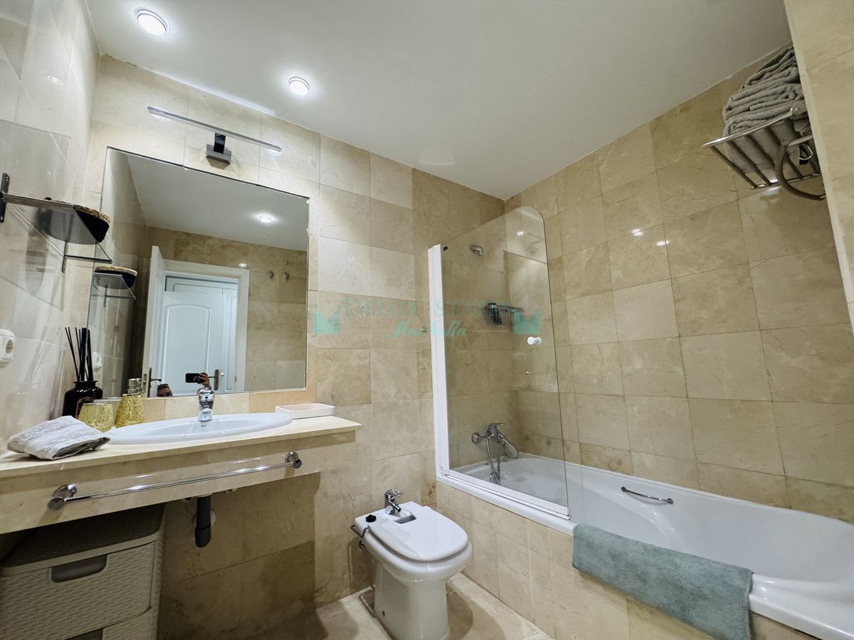 Apartment for rent in Nueva Andalucia