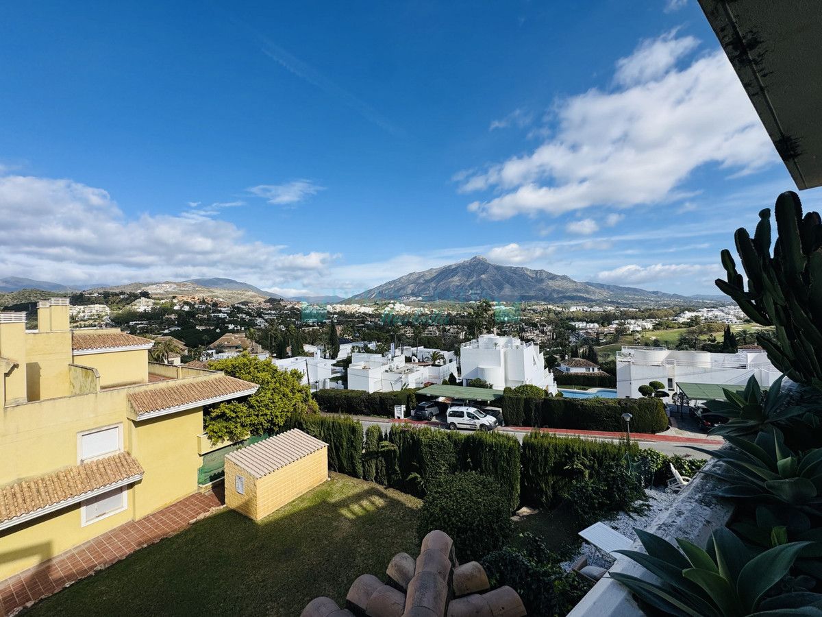 Apartment for rent in Nueva Andalucia