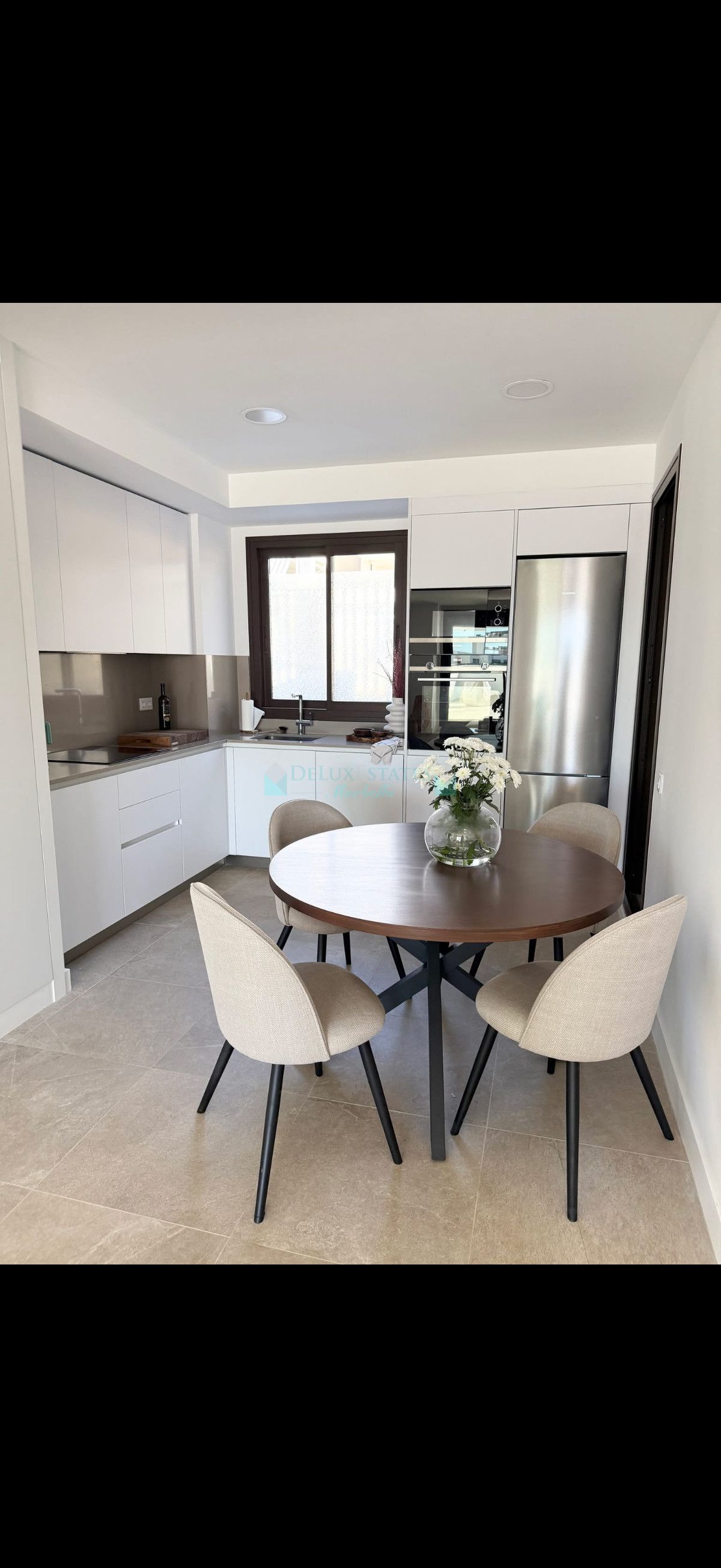 Apartment for sale in Estepona