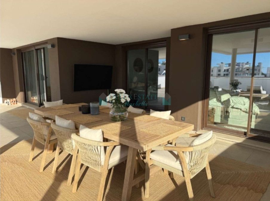 Apartment for sale in Estepona