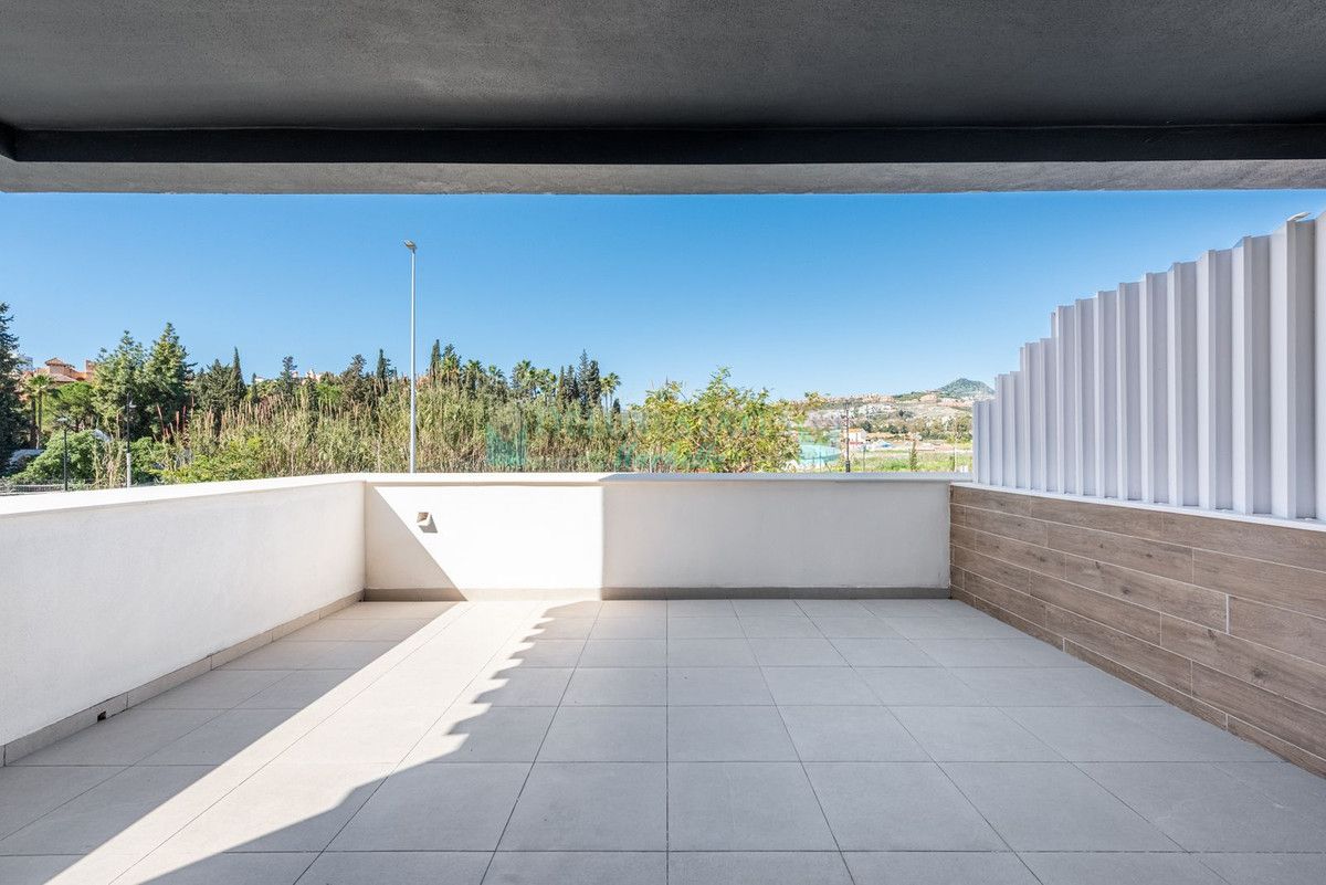 Semi Detached Villa for sale in Atalaya, Estepona