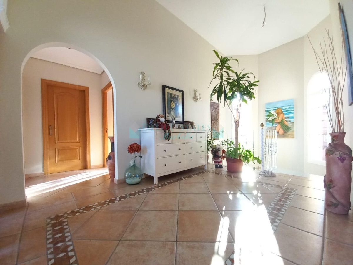 Semi Detached Villa for sale in San Pedro de Alcantara