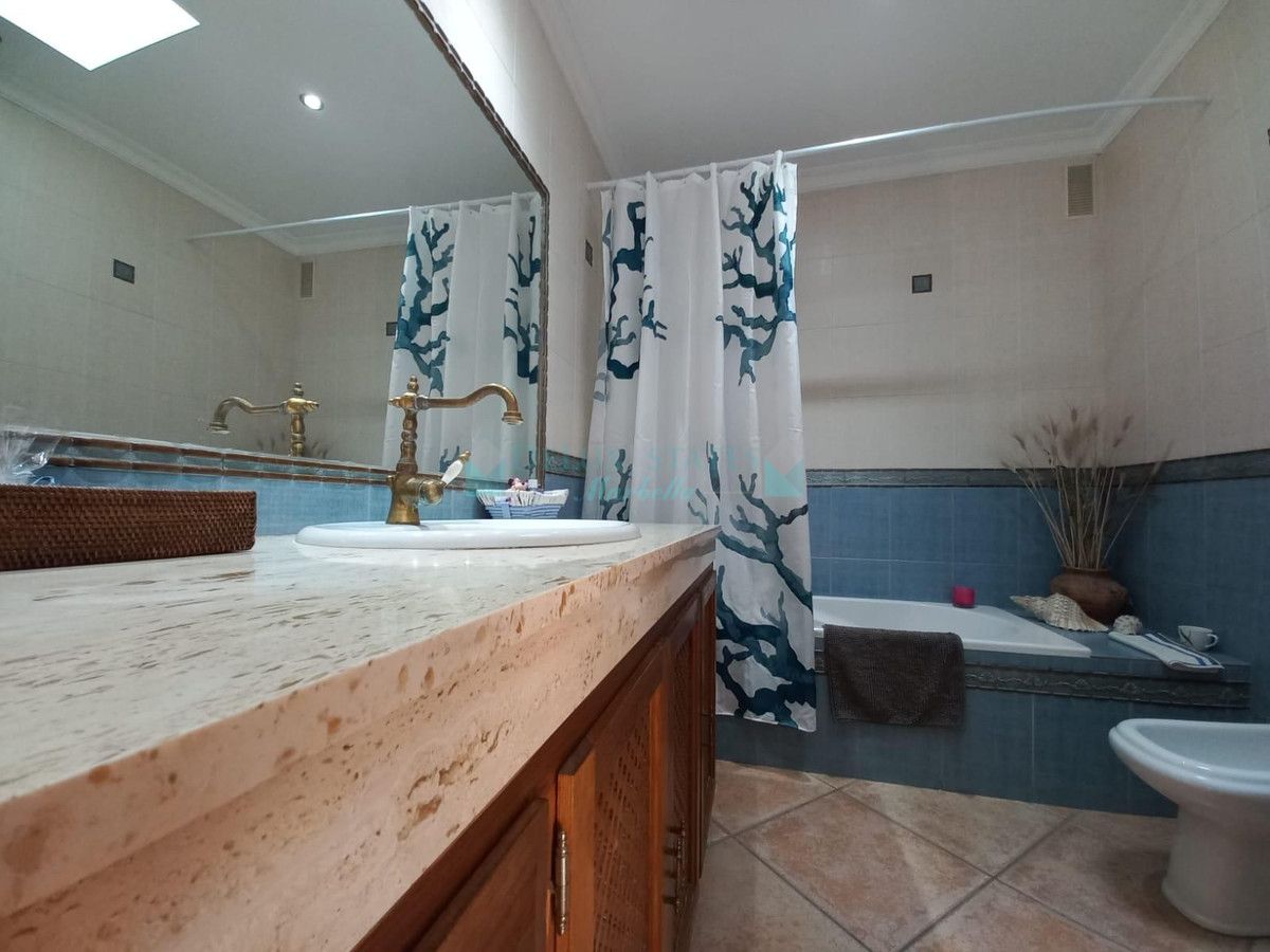 Semi Detached Villa for sale in San Pedro de Alcantara