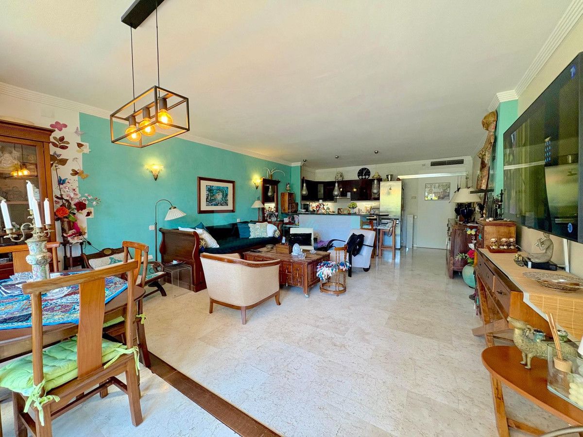 Ground Floor Apartment for sale in Marbella