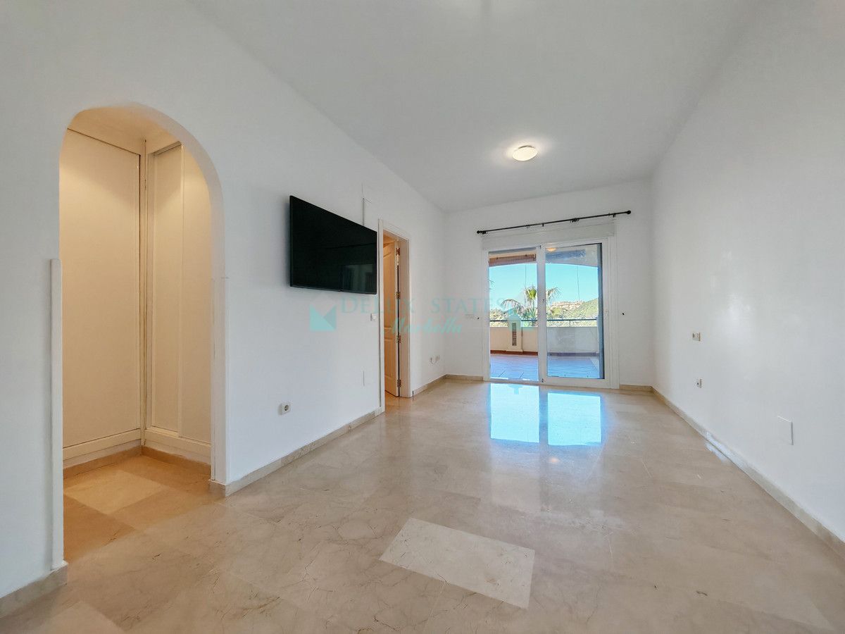 Apartment for sale in Elviria, Marbella East
