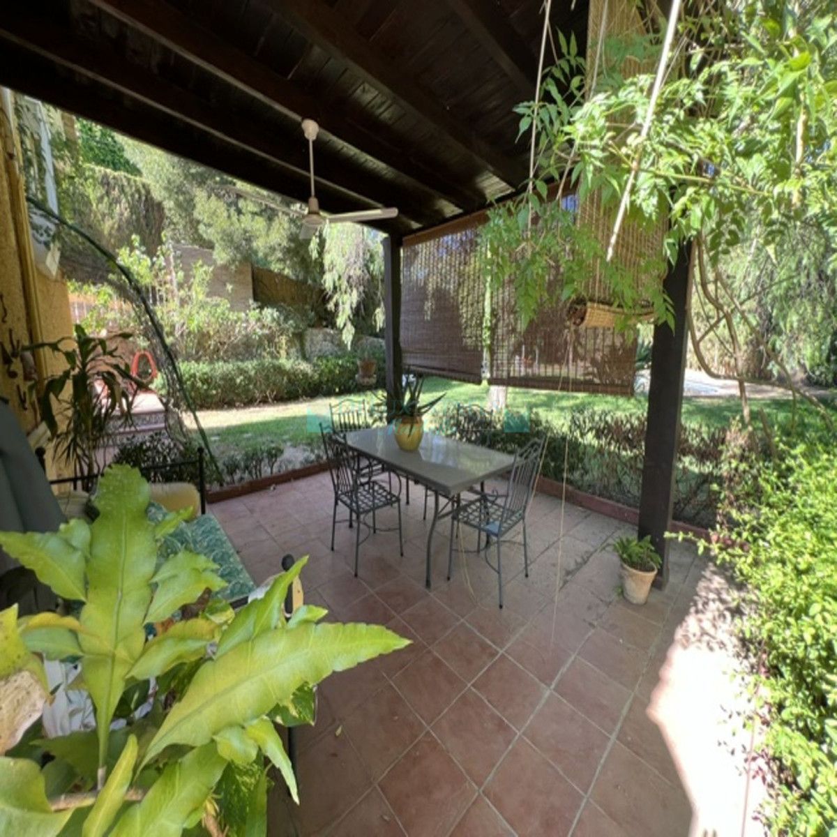 Villa for sale in El Rosario, Marbella East