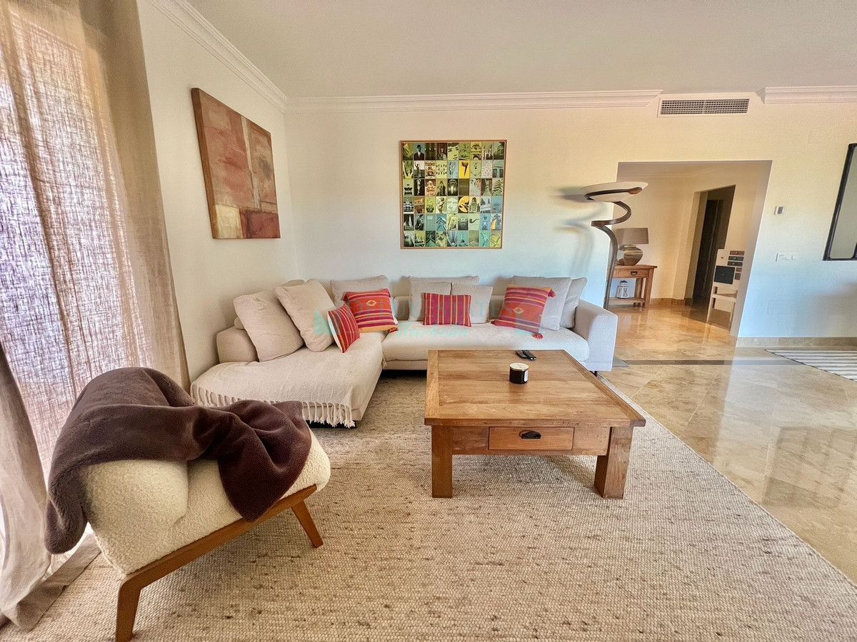 Ground Floor Apartment for sale in Los Flamingos, Benahavis