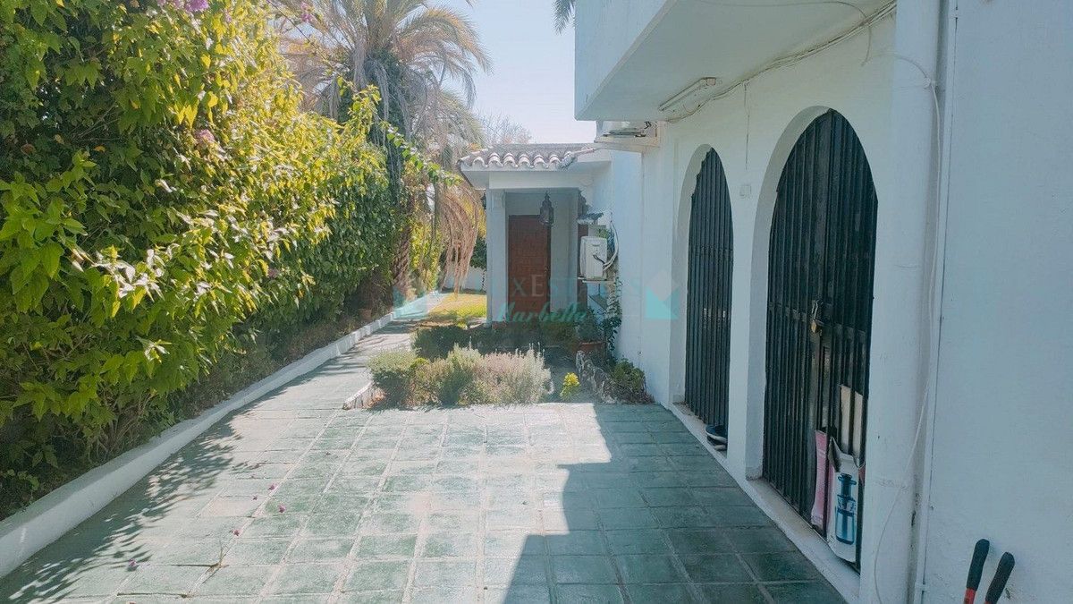 Villa for sale in Marbella