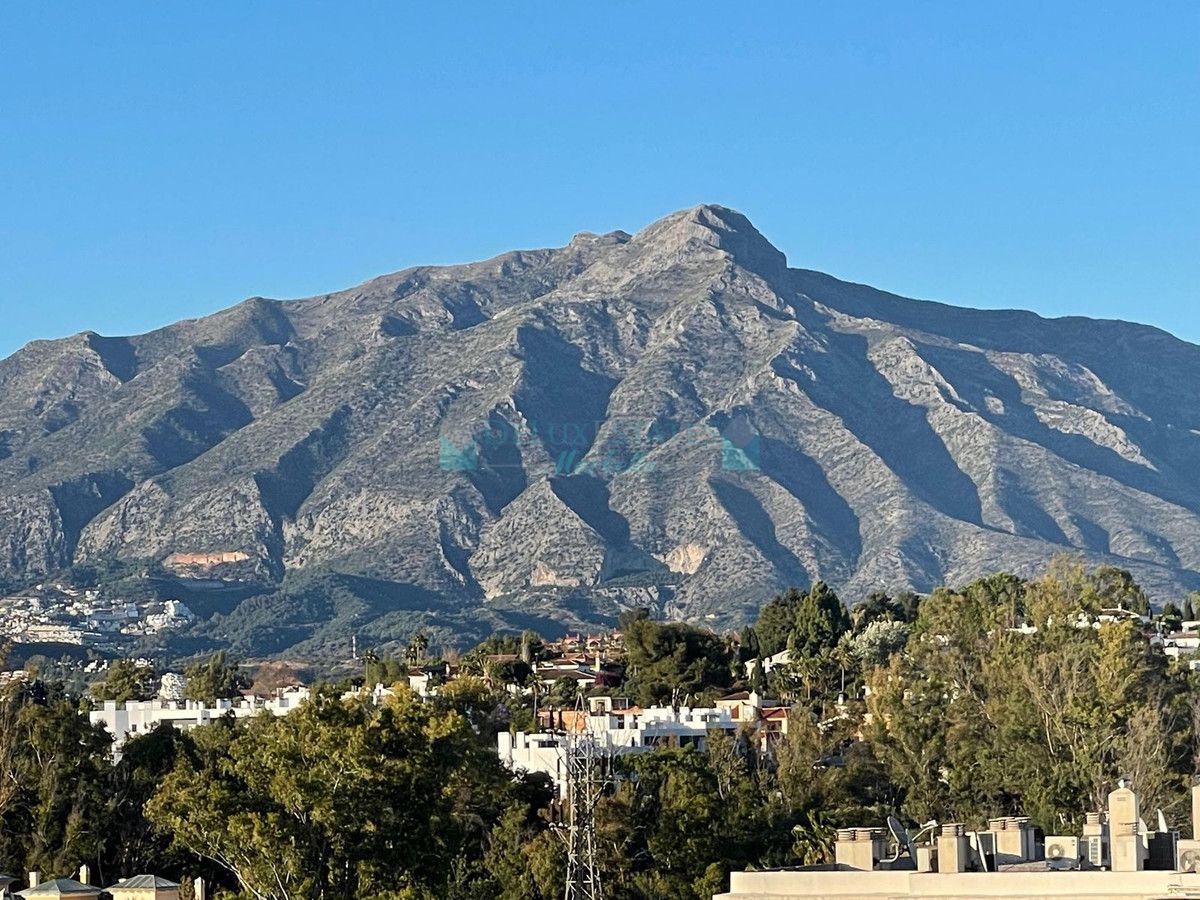 Penthouse for sale in Guadalmina Alta, San Pedro de Alcantara