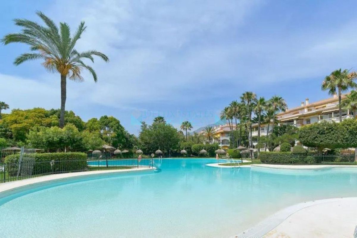 Ground Floor Apartment for sale in Marbella