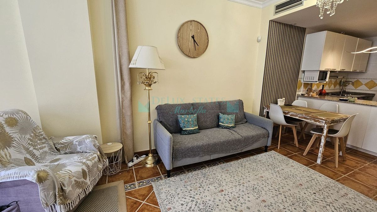 Apartamento Planta Baja en venta en Estepona