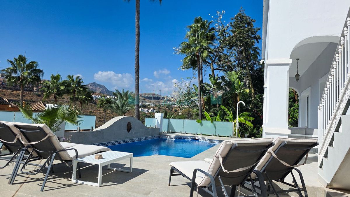 Villa en venta en Benahavis