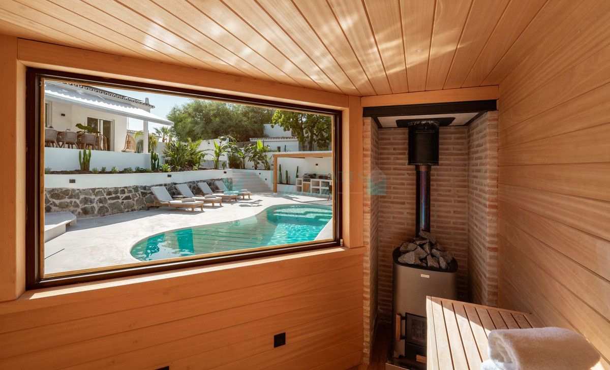 Villa for sale in Guadalmina Alta, San Pedro de Alcantara