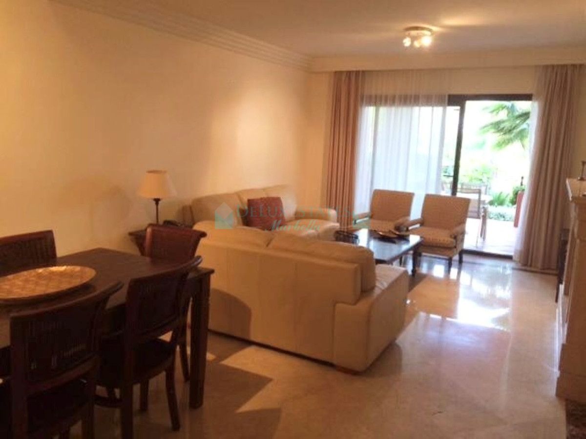 Ground Floor Apartment for rent in Nueva Andalucia