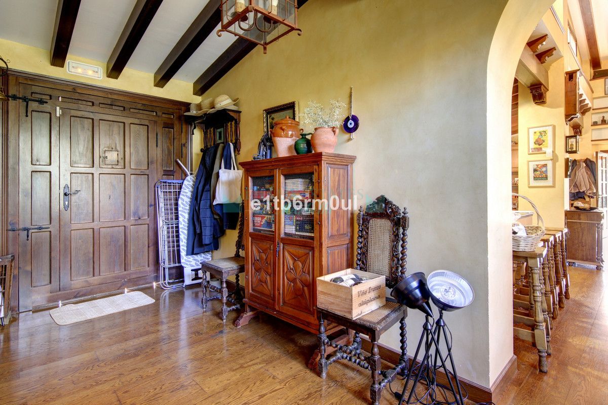 Finca for sale in Ojen