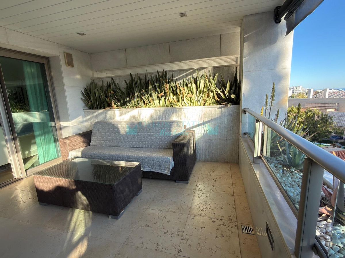 Apartment for rent in Marbella