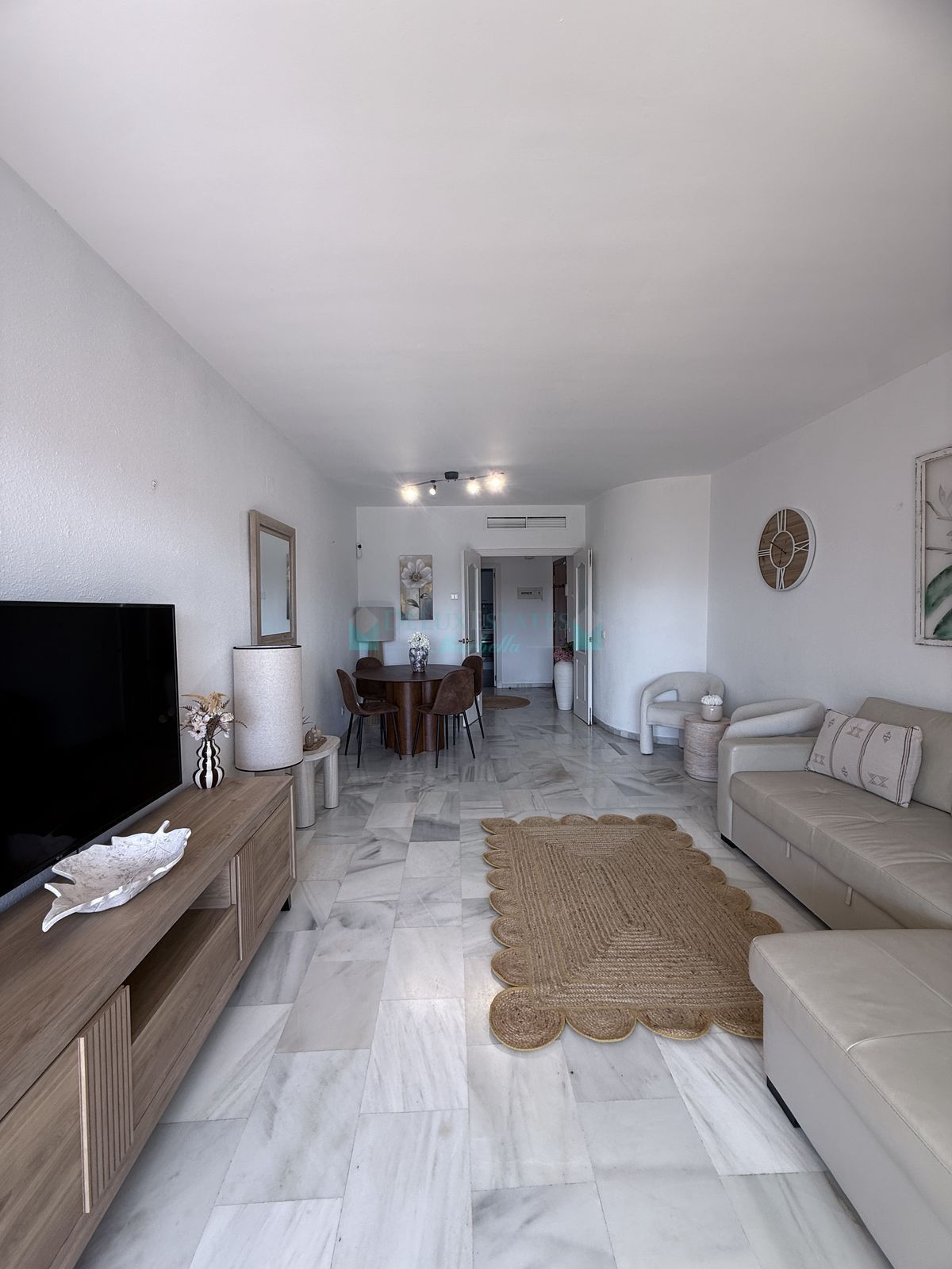 Ground Floor Apartment for sale in El Paraiso, Estepona
