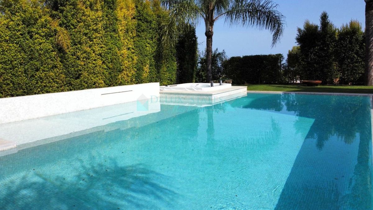Villa for sale in Marbella