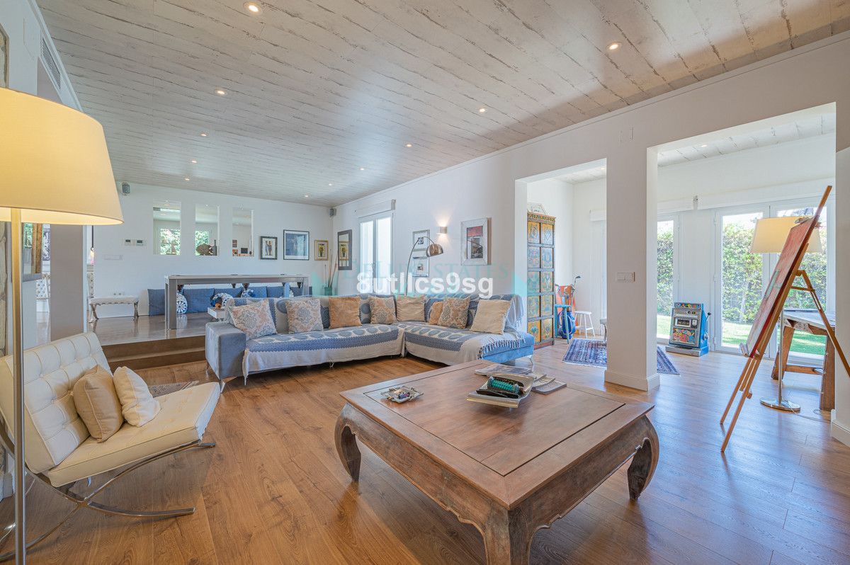 Villa en venta en Nueva Andalucia