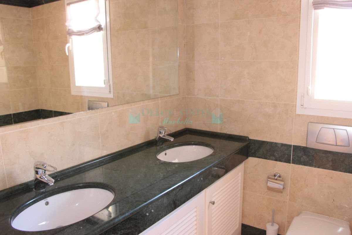 Apartment for sale in Marbella