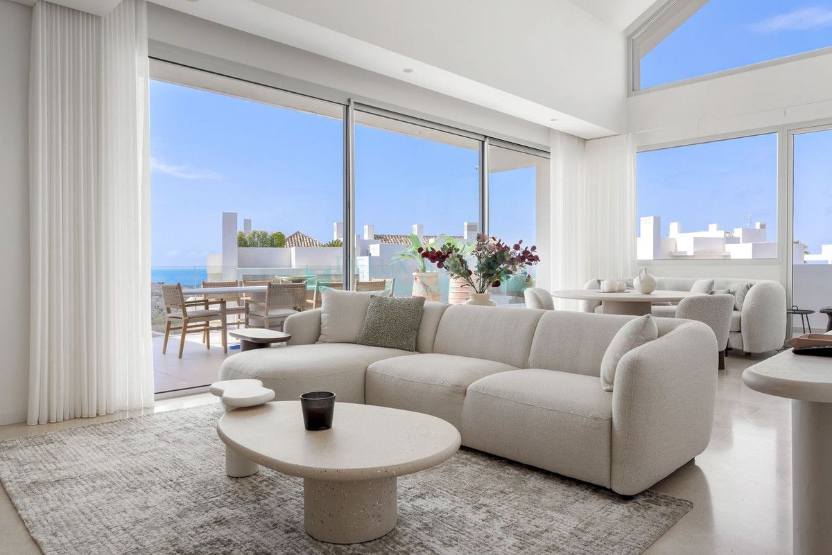 Penthouse for sale in Benahavis