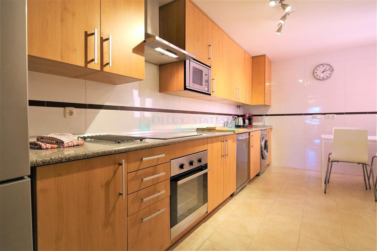 Apartment for rent in Estepona