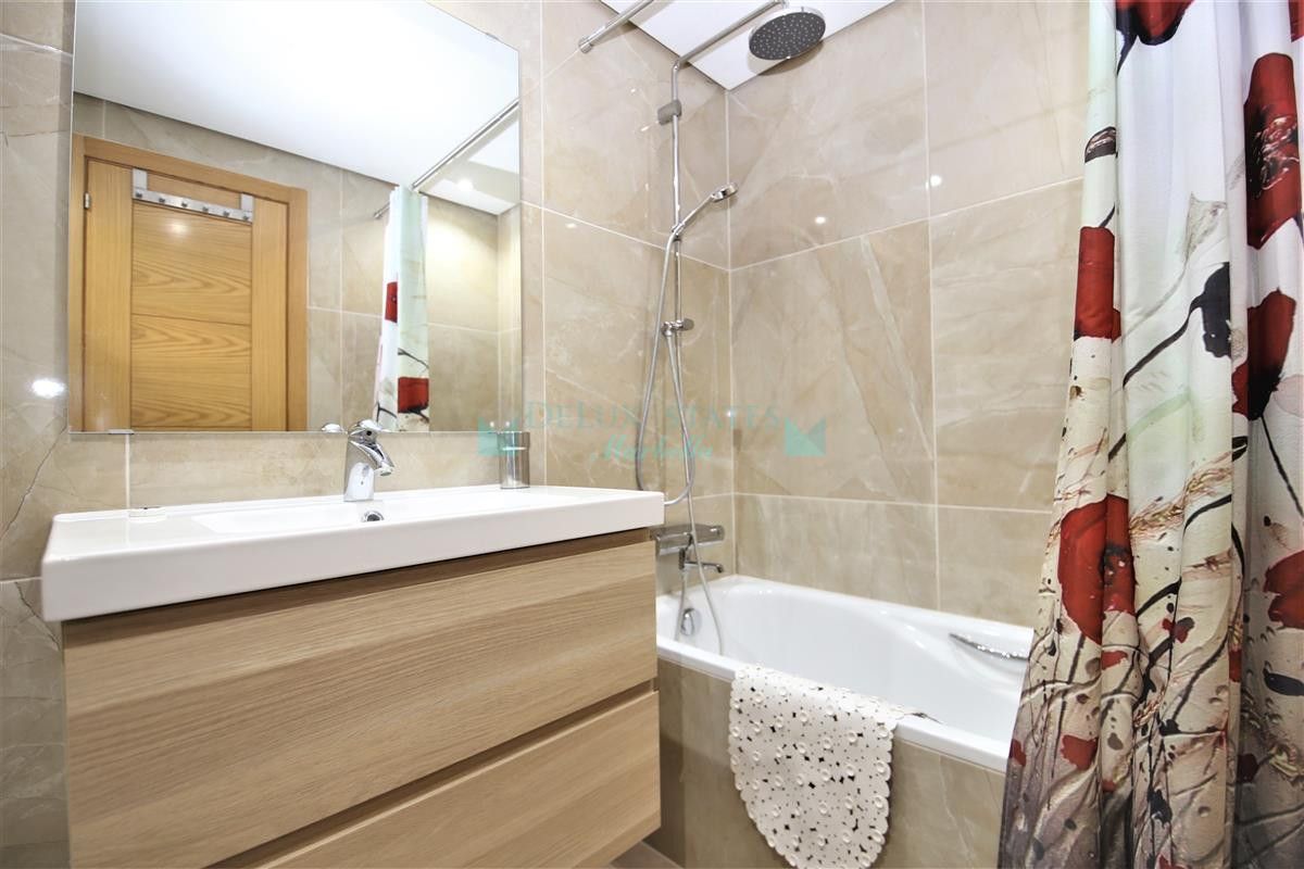 Apartment for rent in Estepona
