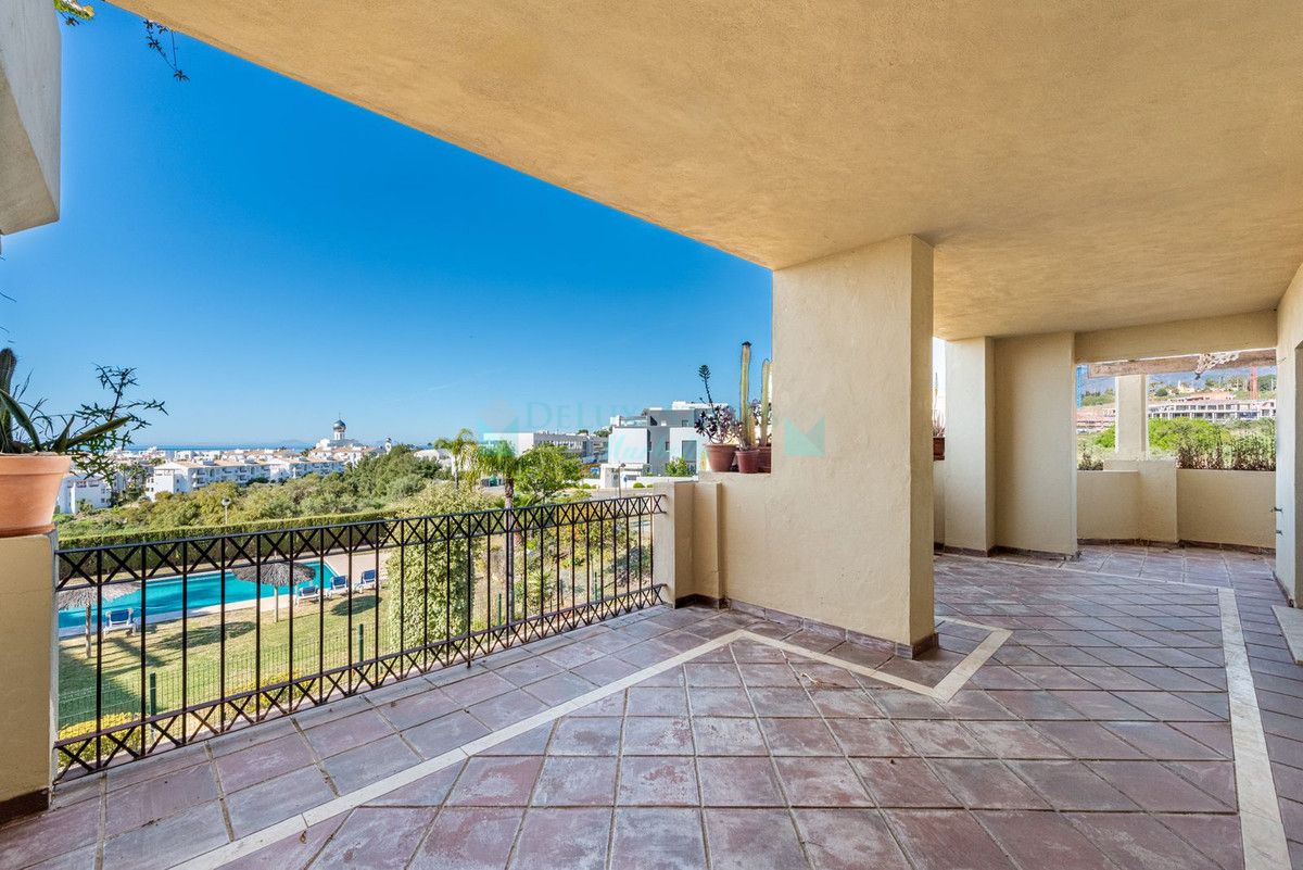 Apartment for sale in Selwo, Estepona