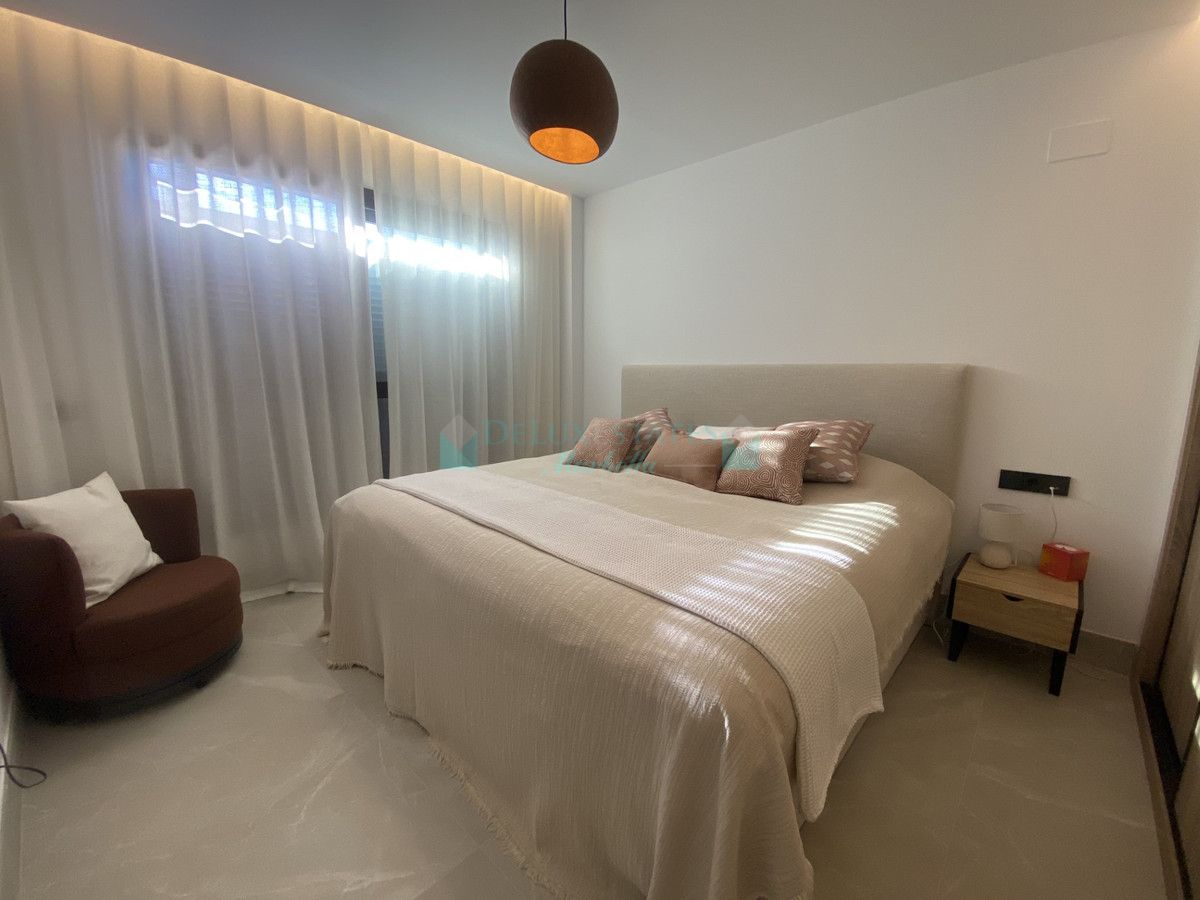 Penthouse for rent in Istan