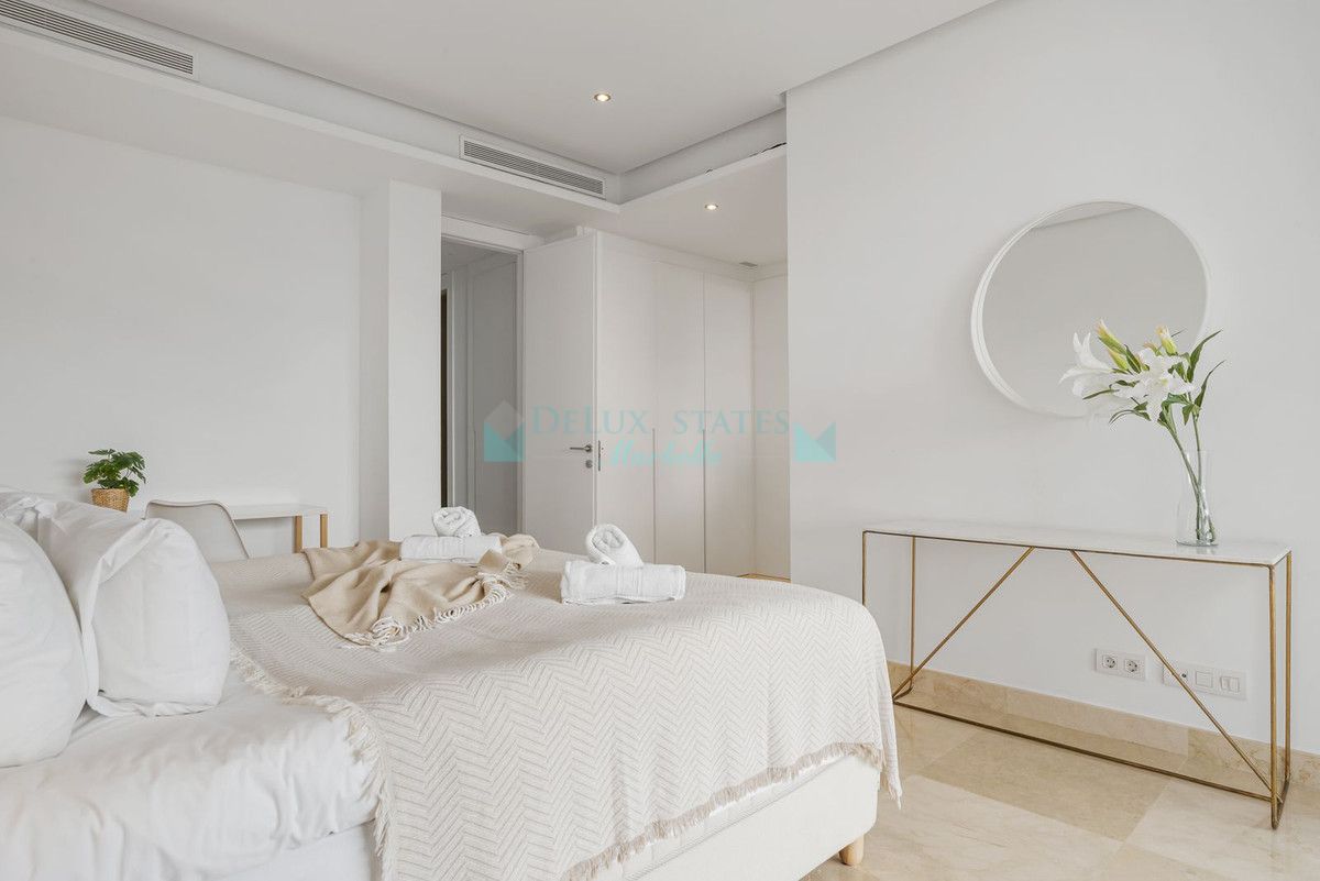 Town House for rent in Rio Real, Marbella East