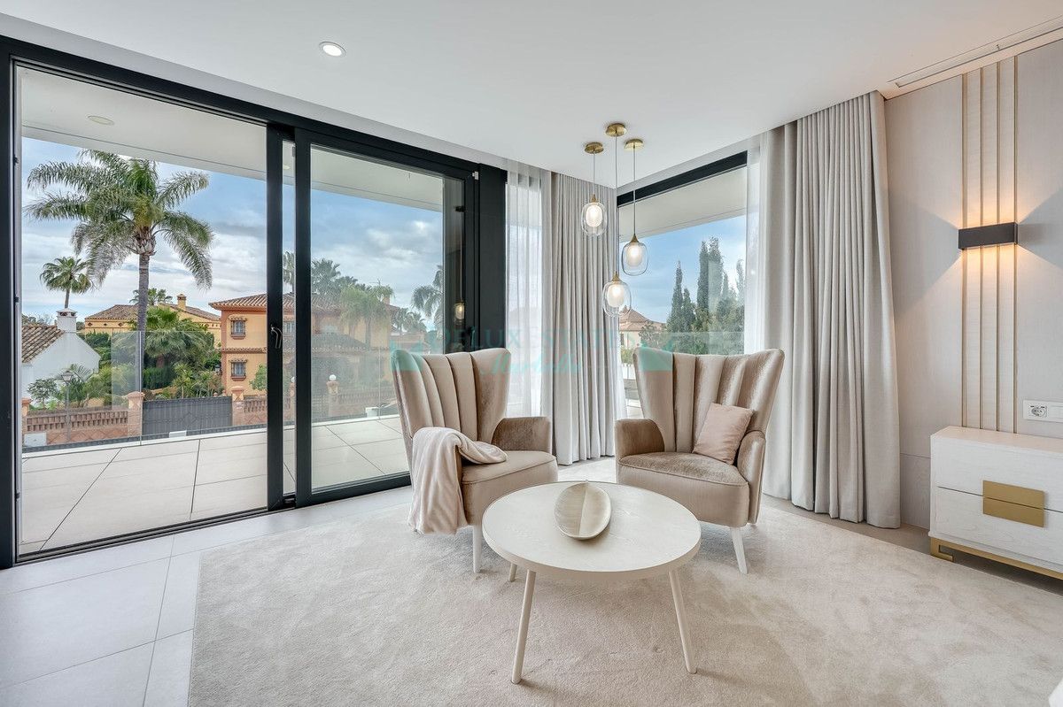 Villa for sale in San Pedro de Alcantara