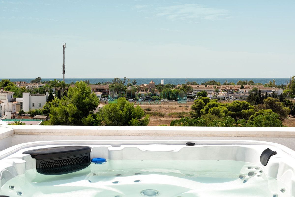 Penthouse for sale in Marbella - Puerto Banus