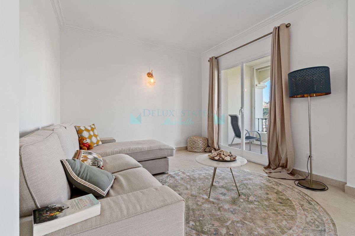 Penthouse for sale in La Quinta, Benahavis