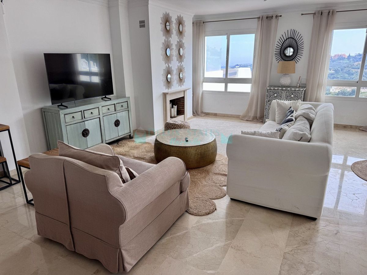Apartamento en alquiler en Elviria, Marbella Este