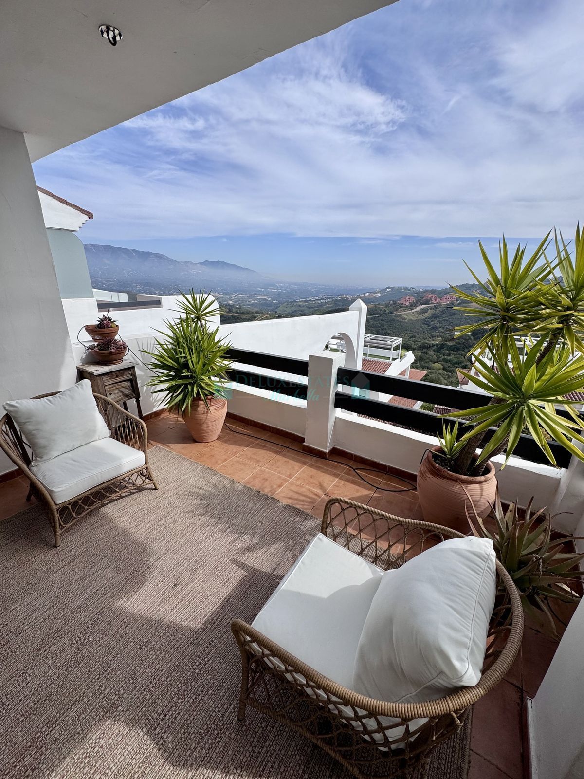 Apartamento en alquiler en Elviria, Marbella Este